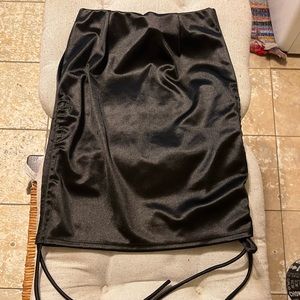High waisted adjustable skirt - size XS